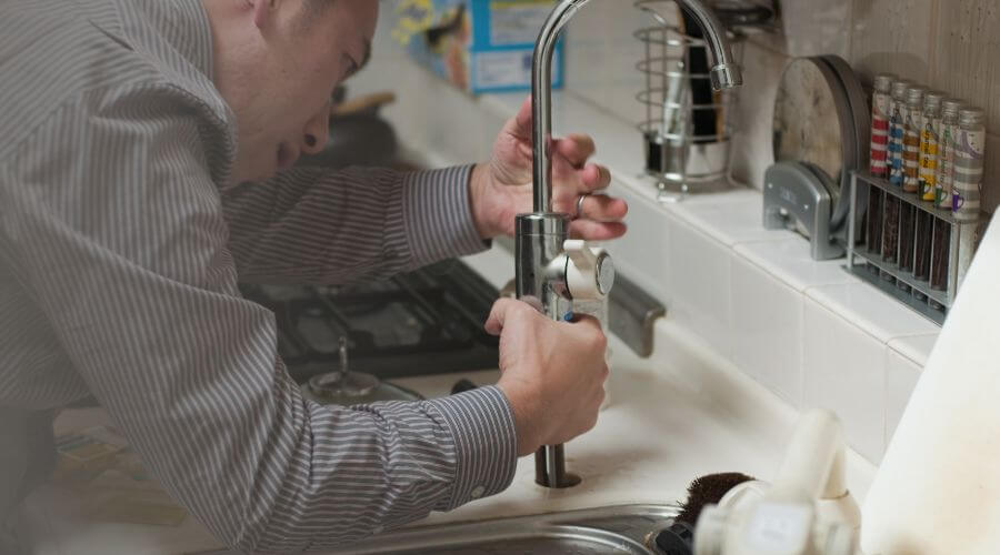 Local sewer line repair in McIntire, IA